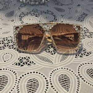 Elegant Brown Sunglasses with Crystal Accents
